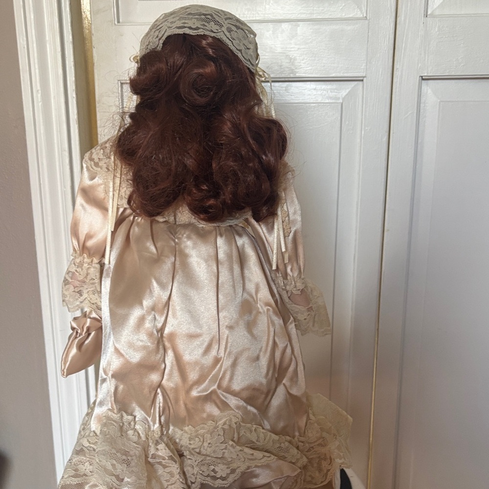 Charming Porcelain Cream Doll with Lace Accents - Picture 6 of 11